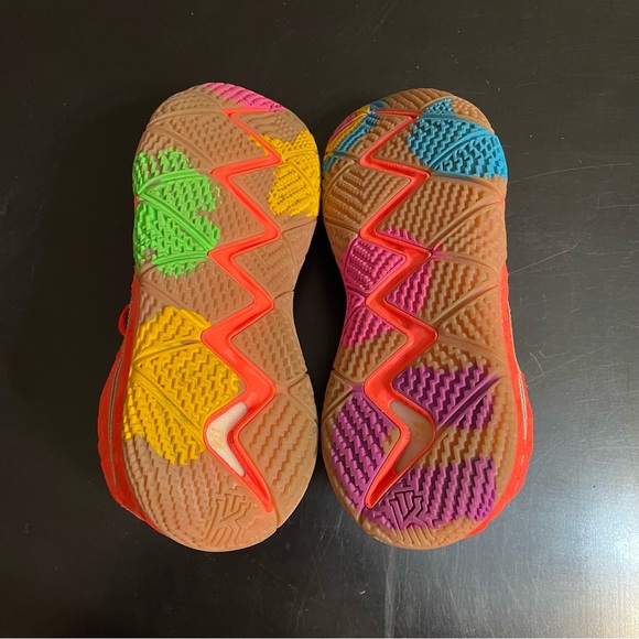 mens kyrie lucky charms